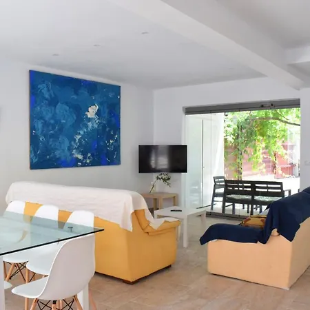 Sancti Petri House Holiday home *